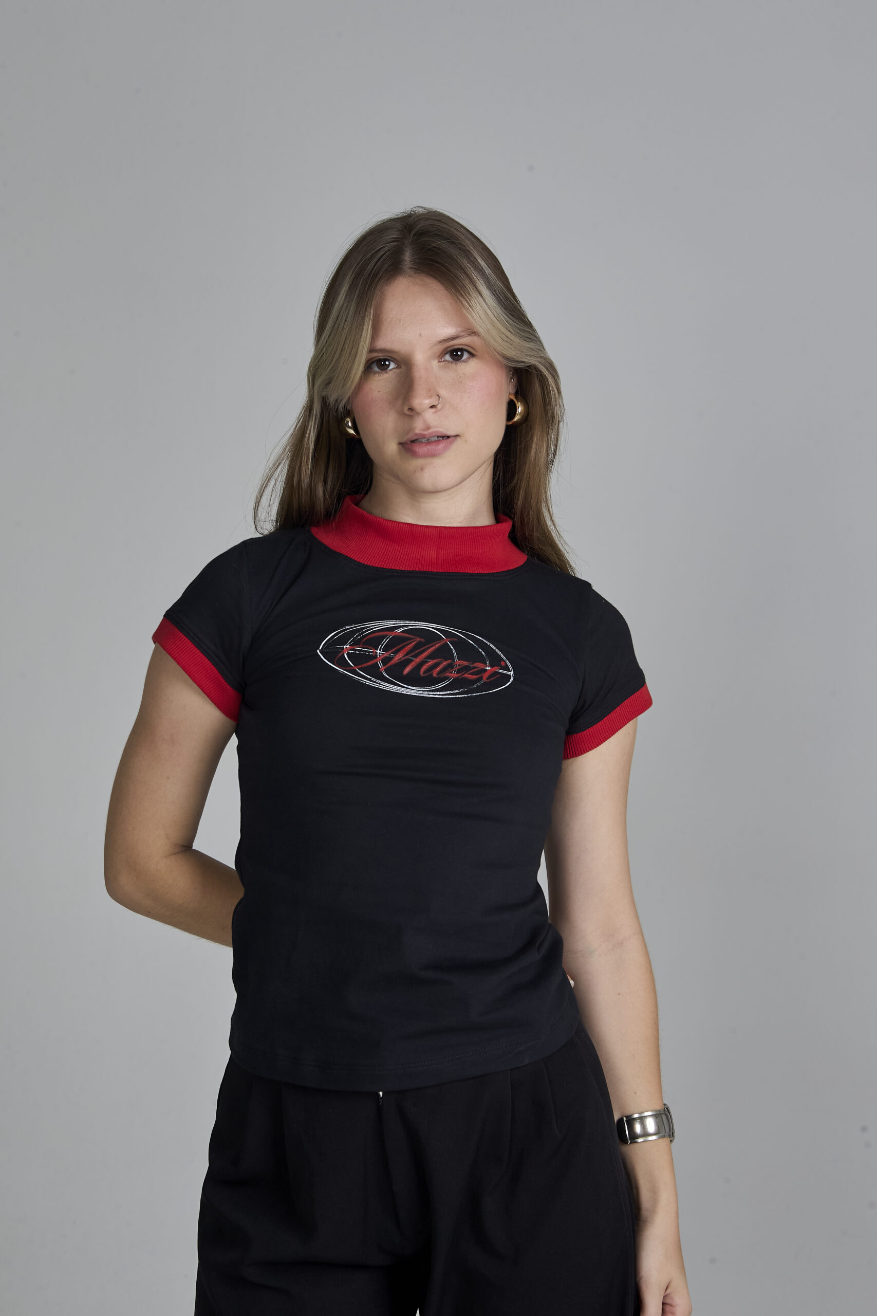 Baby Tee Mazzi Preta