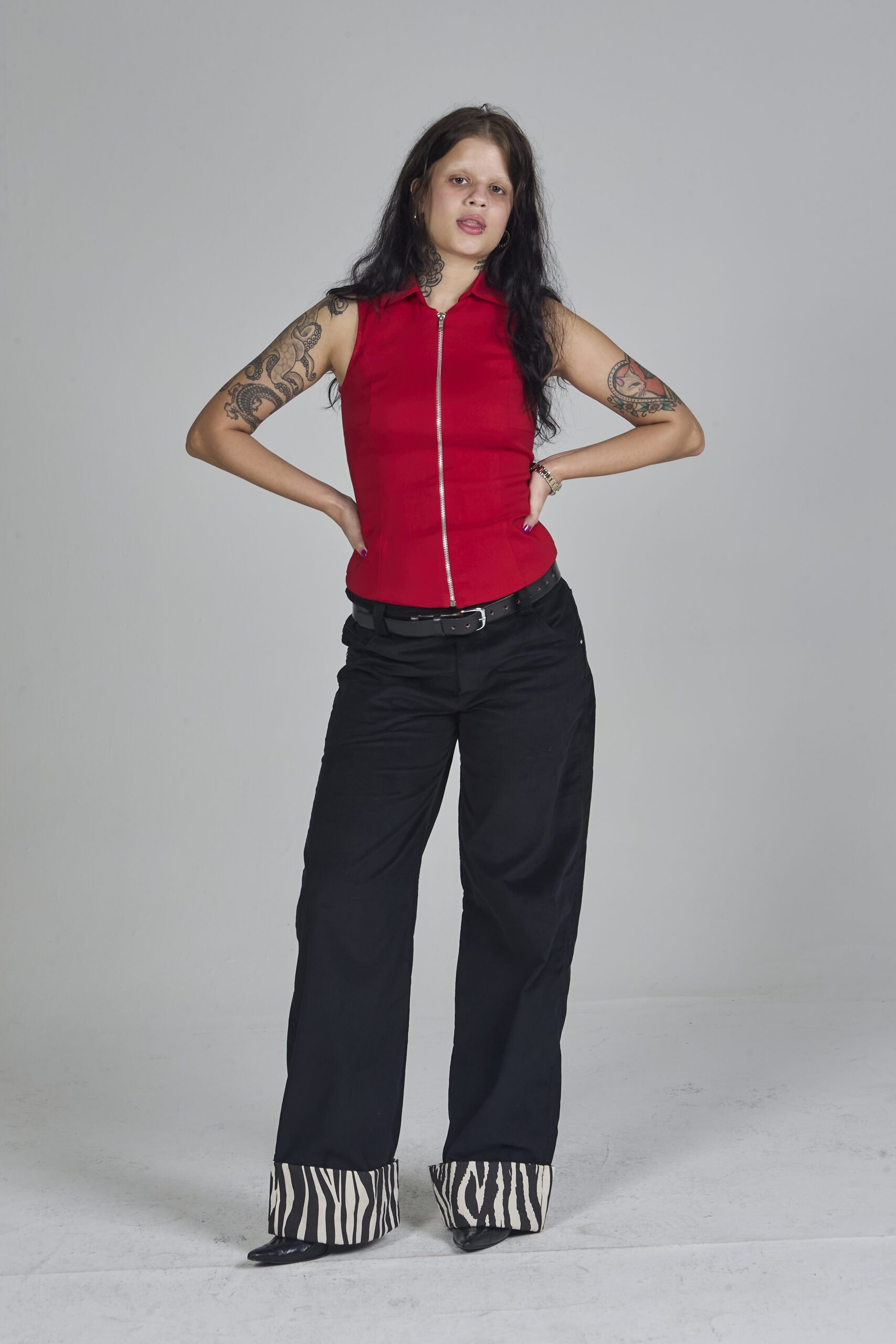 Calça Preta Barra de Zebra